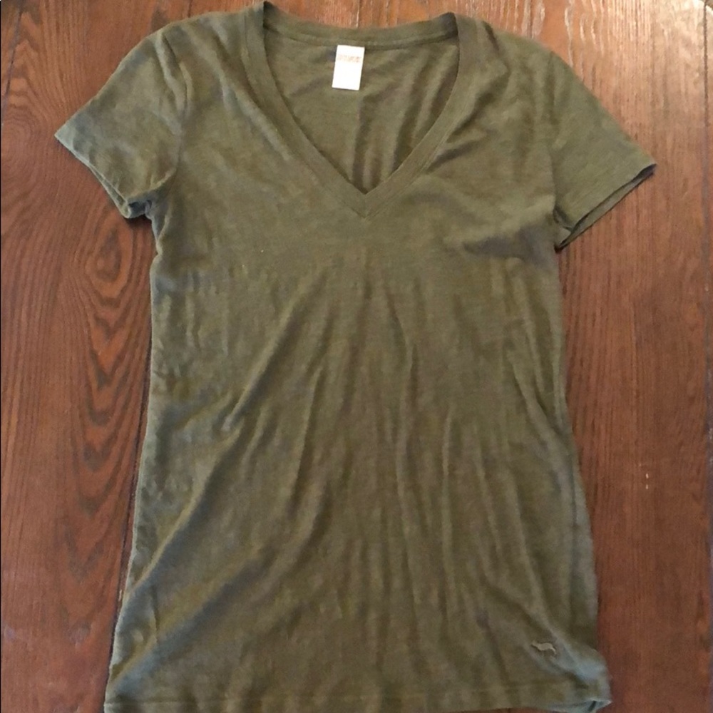 Victoria Secret PINK V-Neck Shirt - Small